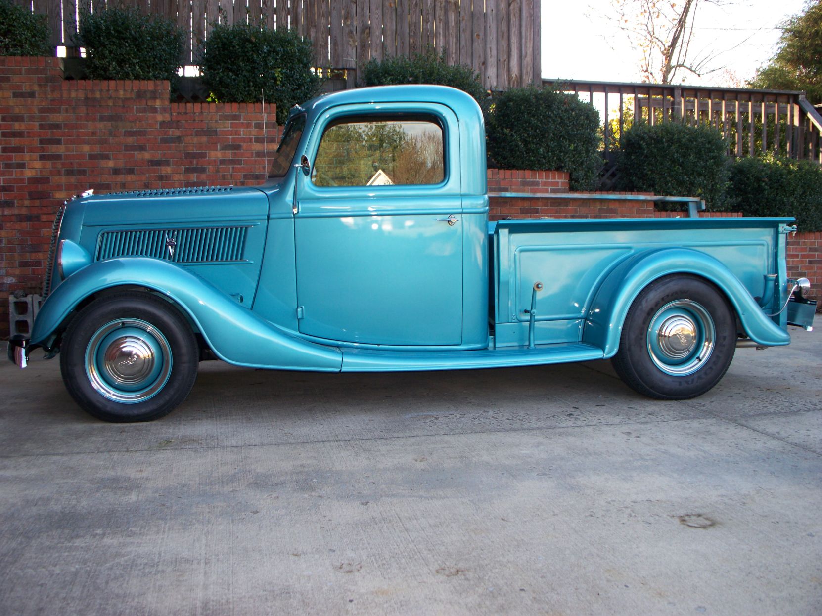 1937 Ford pickup